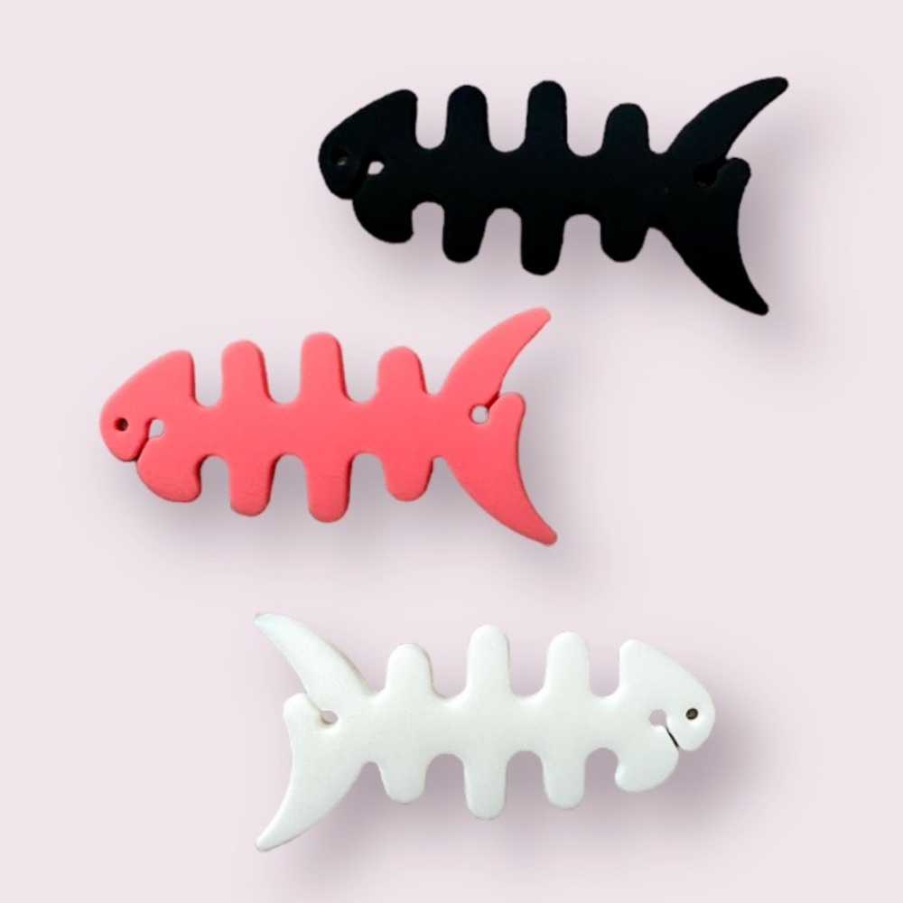 Fish Bone Earphone Cable Winder Multi Color, Set of 3